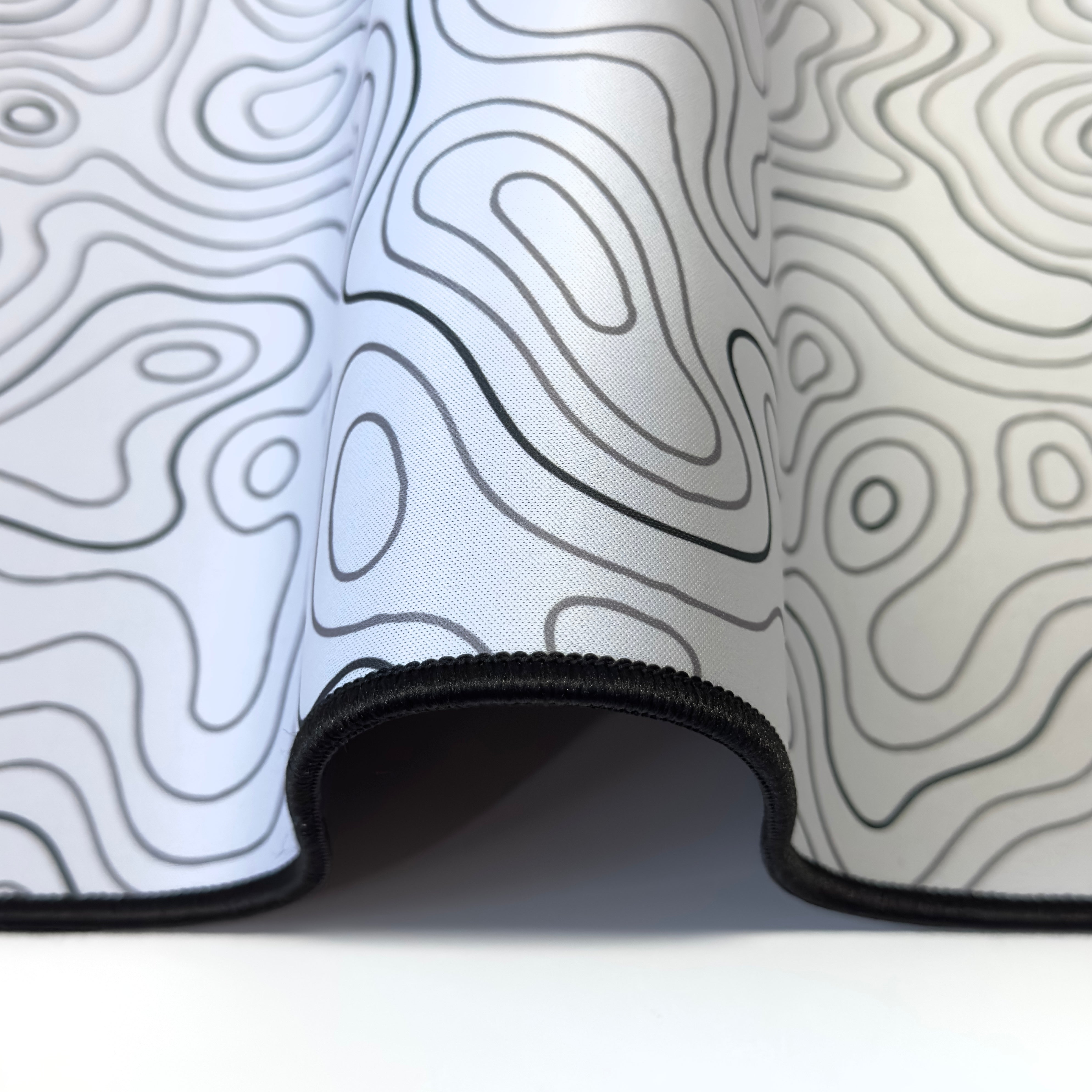 Playmax Topo Mouse Mat- White