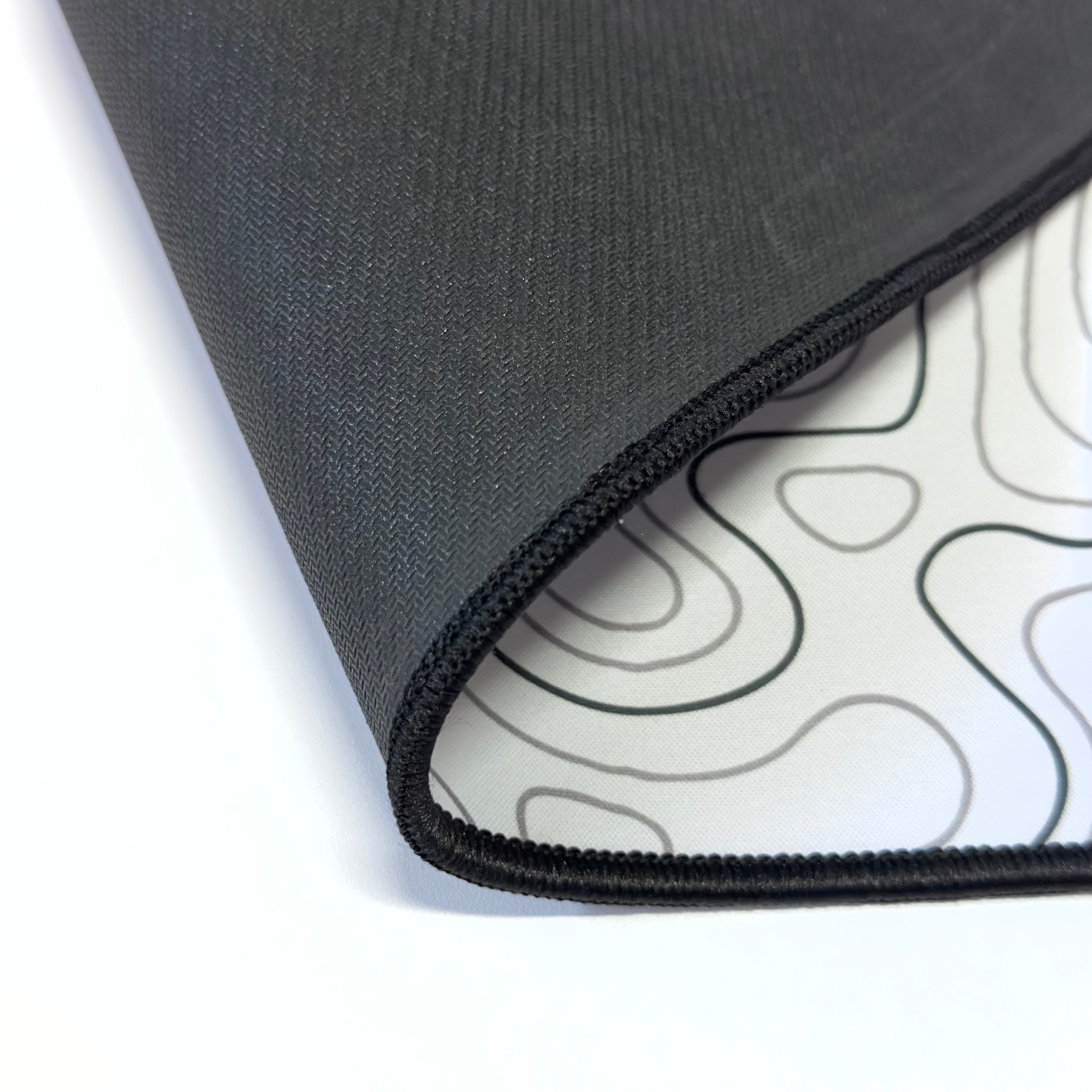 Playmax Topo Mouse Mat- White