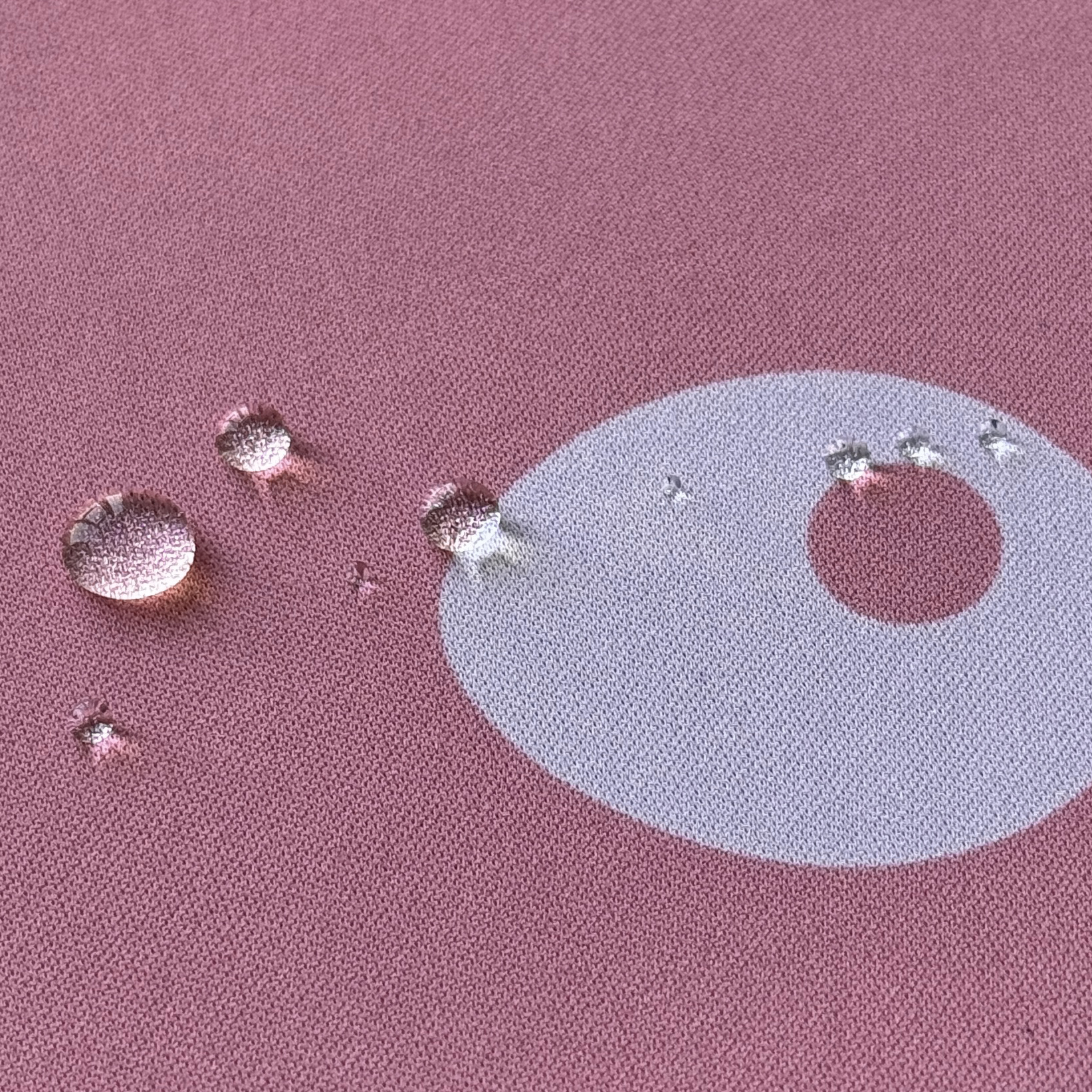 PLAYMAX PAW PRINT MOUSE MAT - PINK